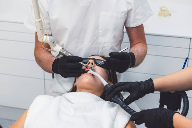 Best Emergency Tooth Extraction in Las Lomas, TX